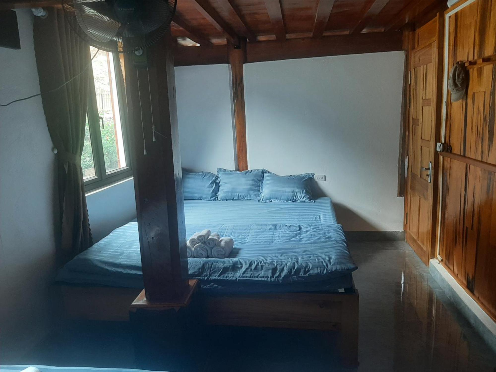 Dong Suoi H'Mong Homestay & Bungalow - Trek & Vegetarian Food Mu Cang Chai Zimmer foto